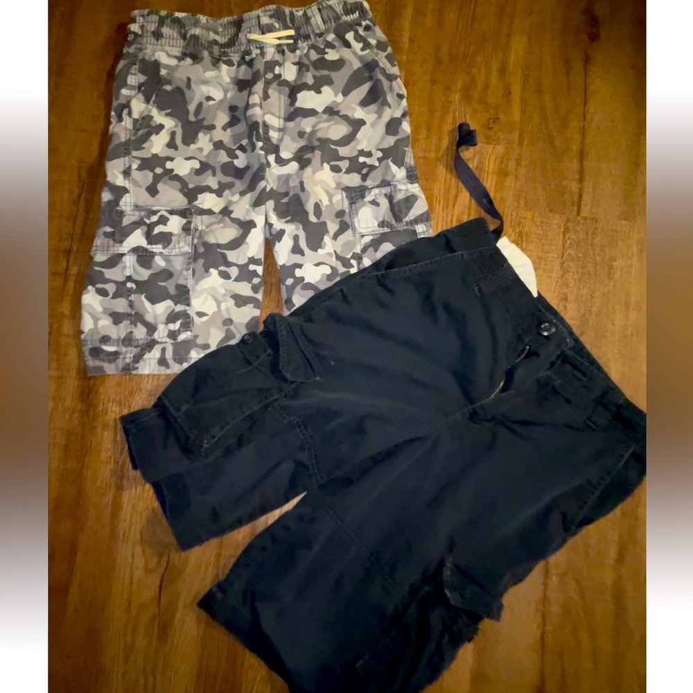 Boys size 12 cargo shorts